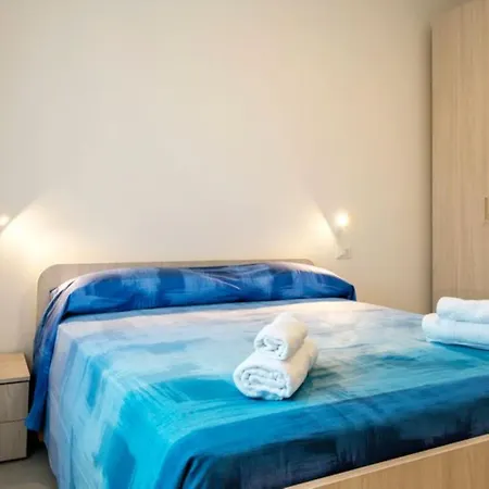 Mare Fuori, Sul Lungomare Con Tre Da Letto E Due Bagni! リヴァ・トリゴーゾ