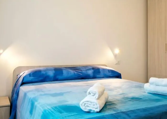 Mare Fuori, Sul Lungomare Con Tre Da Letto E Due Bagni! Riva Trigoso